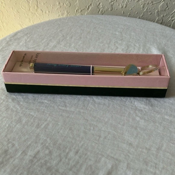 Kate Spade: Gold Tone & Blue Ink Pen Key Fob - Picture 4 of 16